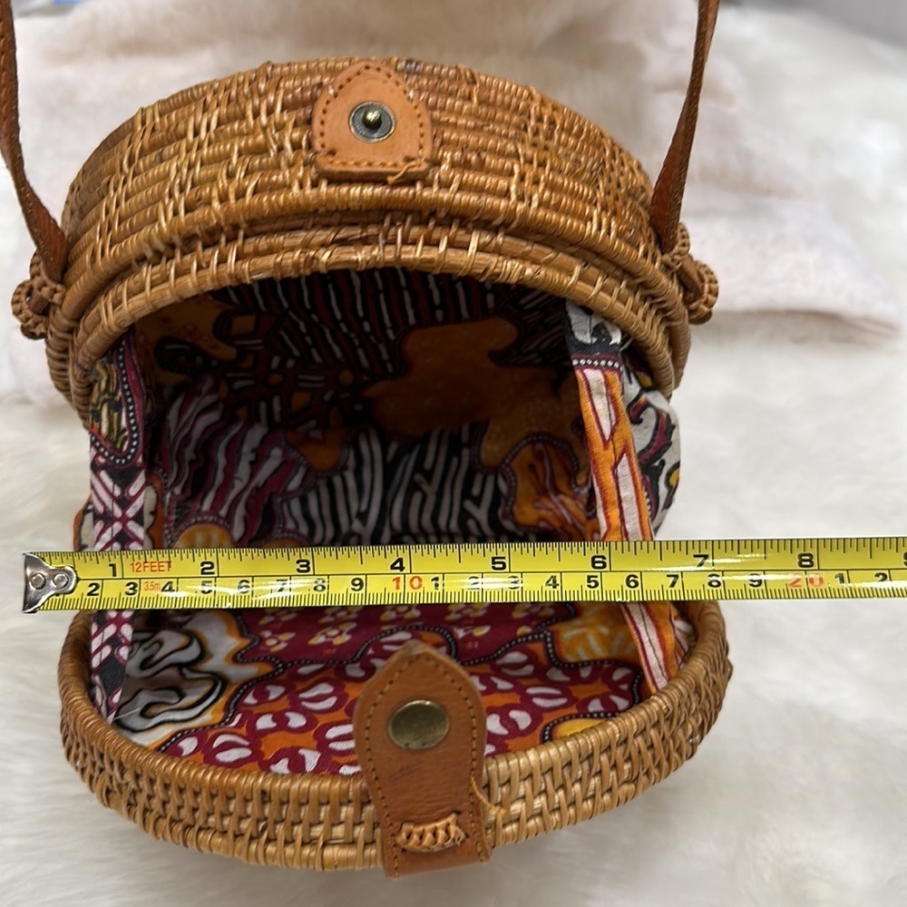 EUC Amerii Handwoven Rattan Bag - Picture 10 of 14
